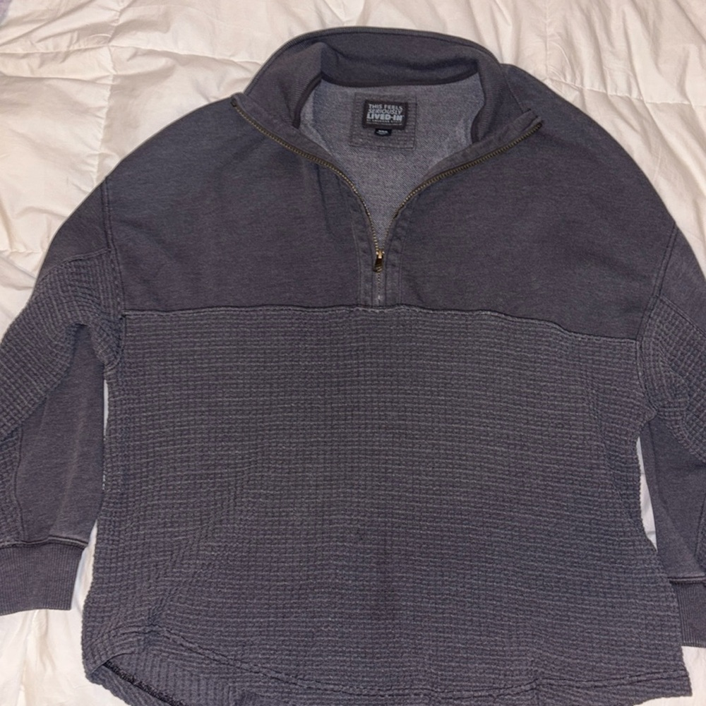 Oversized half zip.